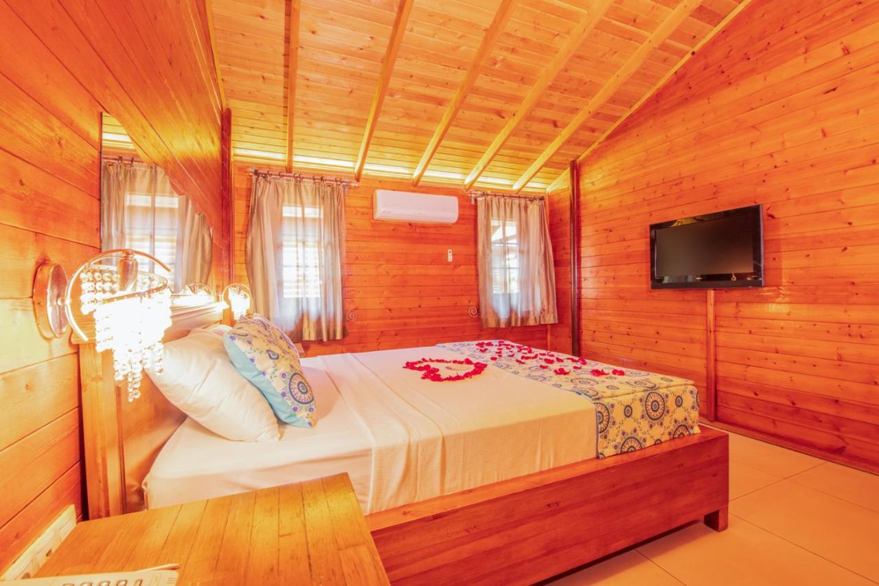 The Bay Beach Club Fethiye Bagian luar foto