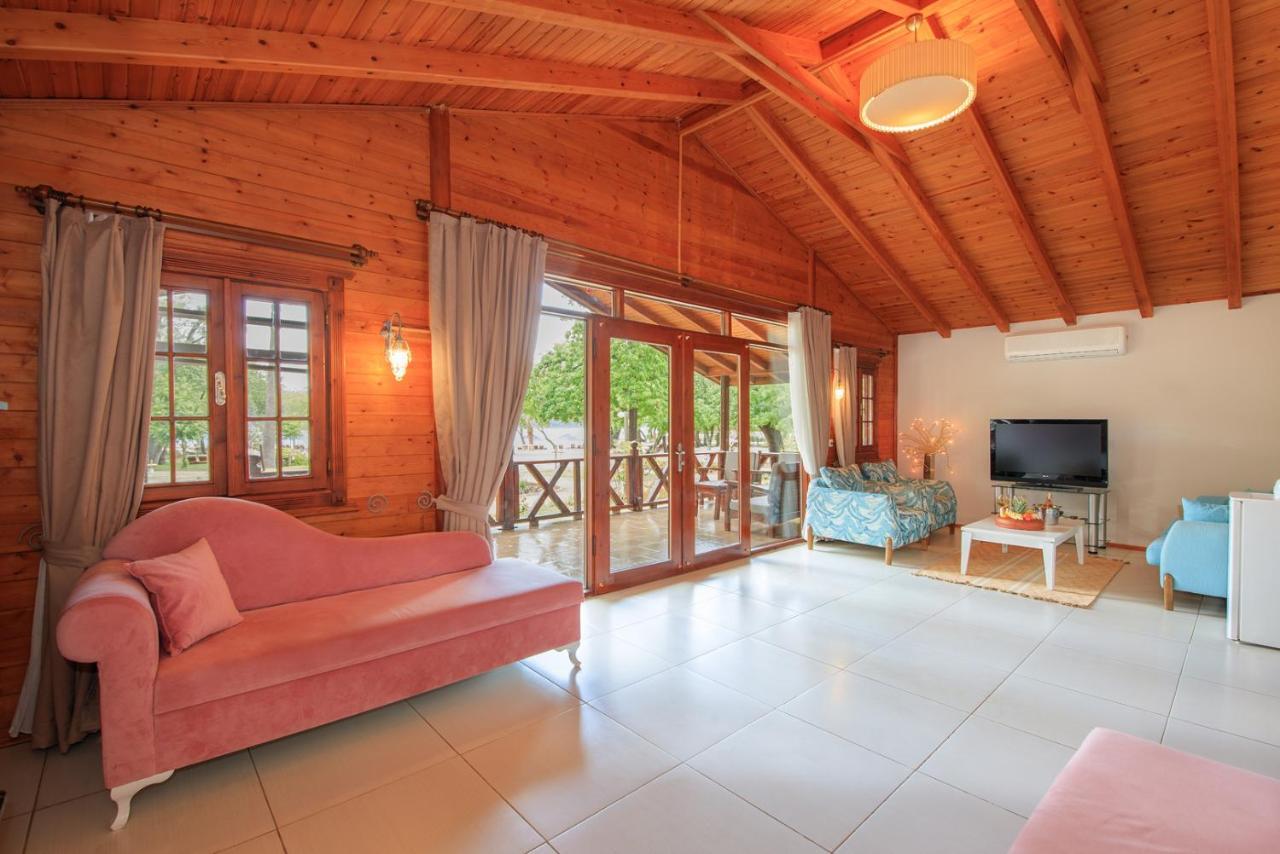 The Bay Beach Club Fethiye Bagian luar foto